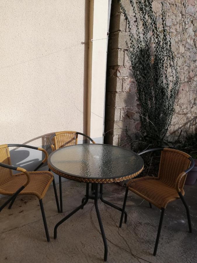 Meubles De Tourisme Le Trianon Et Le Petit Trianon Διαμέρισμα Saint-Junien Εξωτερικό φωτογραφία
