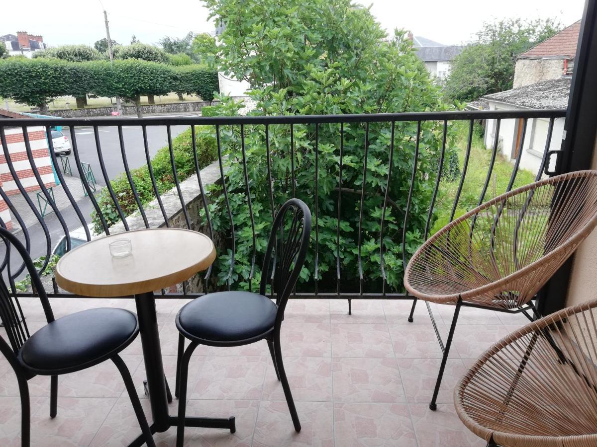 Meubles De Tourisme Le Trianon Et Le Petit Trianon Διαμέρισμα Saint-Junien Εξωτερικό φωτογραφία